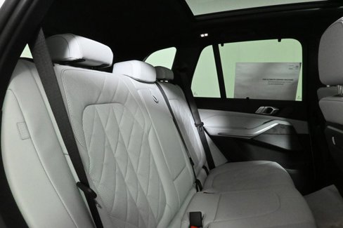 New 2026 BMW X5 xDrive40i w/ M Sport Package image 37