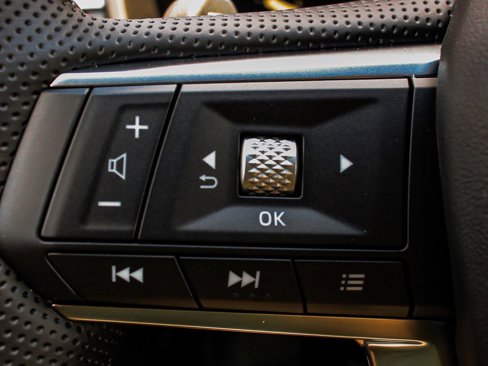 New 2025 Mitsubishi Outlander SEL image 26