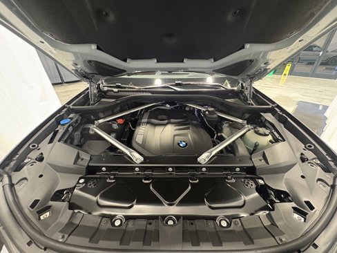 New 2026 BMW X7 xDrive40i w/ Executive Package image 30