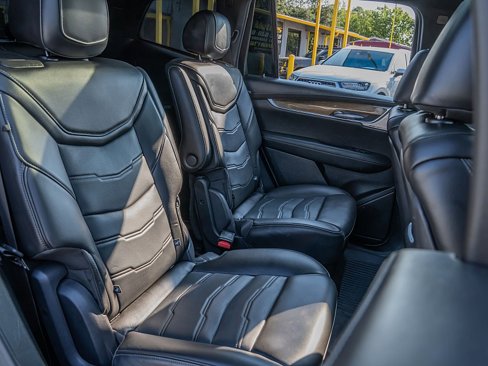 Used 2021 Cadillac XT6 Premium Luxury w/ Platinum Package image 27
