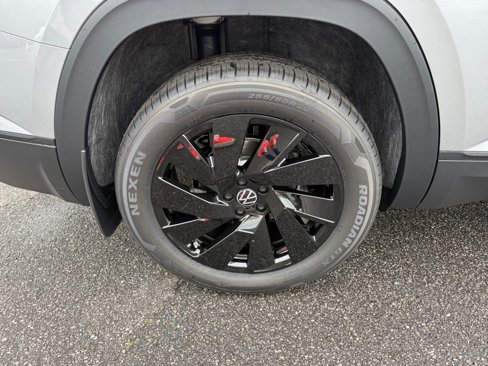 New 2025 Volkswagen Atlas SE image 21