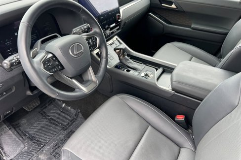 Certified 2024 Lexus GX 550 image 10