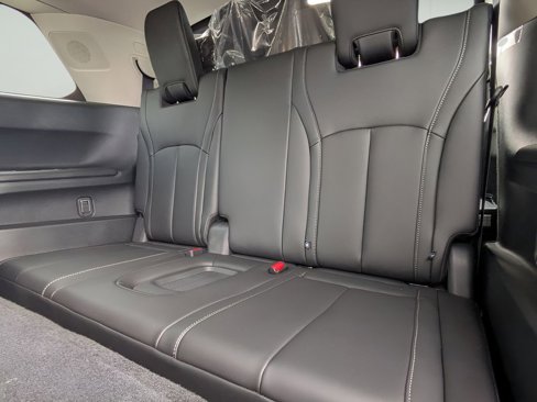New 2026 INFINITI QX60 Luxe w/ Cargo Package image 13