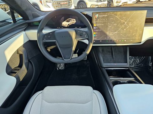 Used 2024 Tesla Model S Plaid image 32