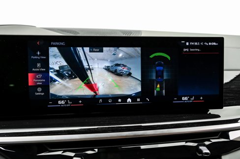 Used 2025 BMW X6 M60i w/ Executive Package image 25
