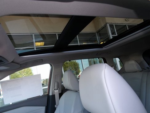 New 2026 Nissan Rogue SV w/ SV Premium Package image 16