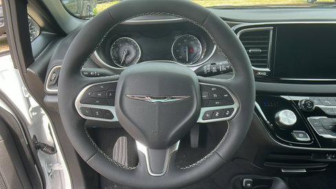 New 2026 Chrysler Voyager LX image 23