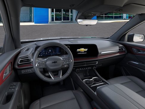 New 2026 Chevrolet Traverse Z71 w/ Driver Confidence Package image 15