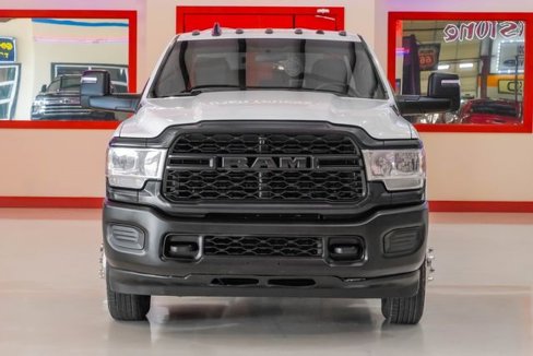 Used 2023 RAM 3500 Tradesman image 9