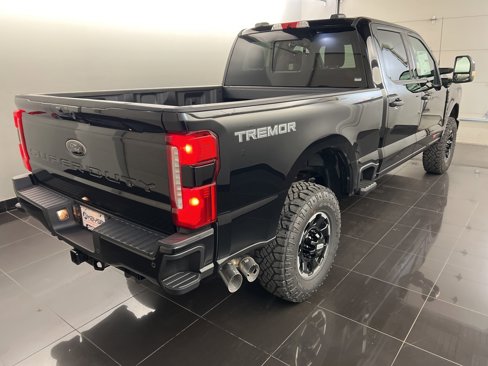 New 2026 Ford F250 Lariat image 6