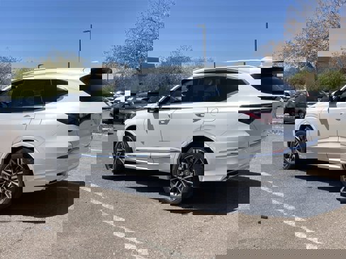 New 2026 Acura MDX SH-AWD w/ Advance Package image 4