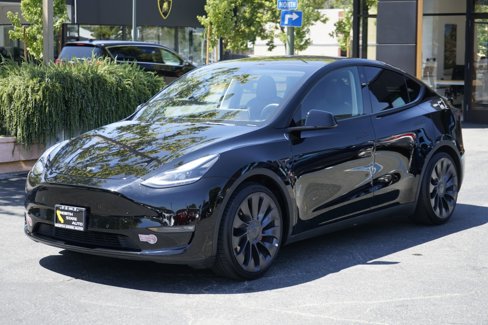 Used 2022 Tesla Model Y Performance image 2