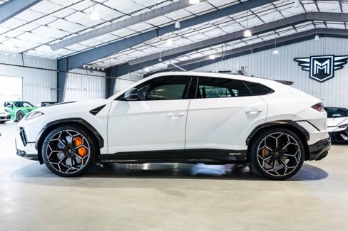 Used 2024 Lamborghini Urus Performante image 8