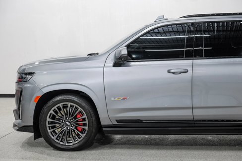Used 2023 Cadillac Escalade V image 16