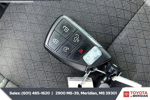Used 2024 GMC Sierra 1500 SLE image 9