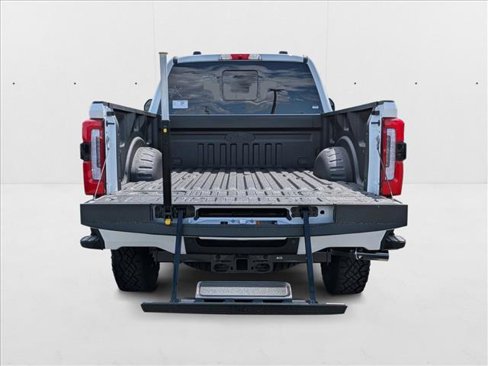 New 2026 Ford F250 Platinum image 18