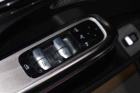 New 2026 Mercedes-Benz E 350 4MATIC Sedan image 5