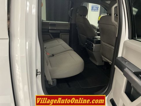 Used 2018 Ford F150 XLT w/ Equipment Group 302A Luxury image 30