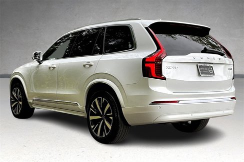 Certified 2025 Volvo XC90 B5 Core w/ Climate Package image 4