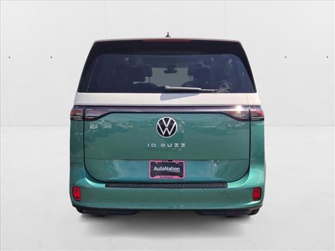 New 2025 Volkswagen ID. Buzz Pro S Plus image 8