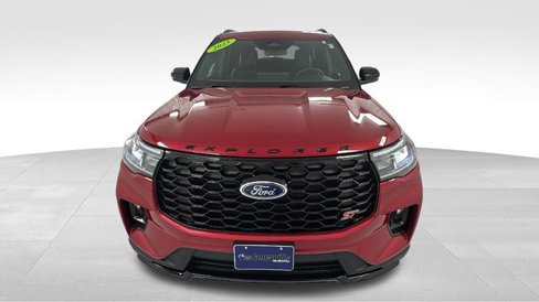 Used 2025 Ford Explorer ST image 8