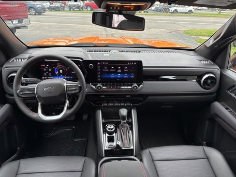 New 2025 Chevrolet Colorado Z71 w/ Technology Package image 10