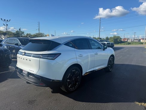 Used 2025 Nissan Murano Platinum w/ Cargo Package image 3