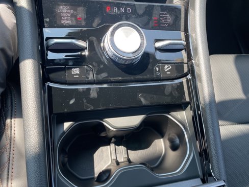 New 2025 Jeep Grand Cherokee Summit image 32