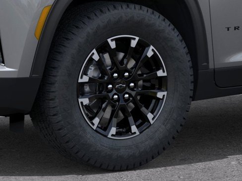New 2026 Chevrolet Traverse Z71 w/ LPO, Floor Liner Package image 10