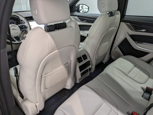 Used 2025 Jaguar F-PACE R-Dynamic S image 13