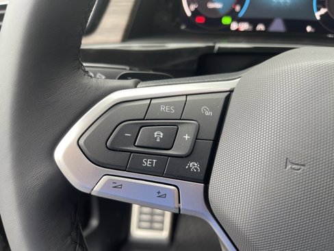 New 2025 Volkswagen Atlas SEL Premium R-Line image 23