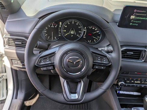 New 2025 MAZDA CX-5 Signature image 13