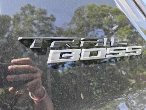 New 2026 Chevrolet Silverado EV Trail Boss w/ Premium Package image 15