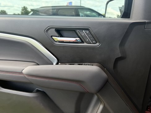 New 2025 Chevrolet Colorado Z71 w/ Technology Package image 18
