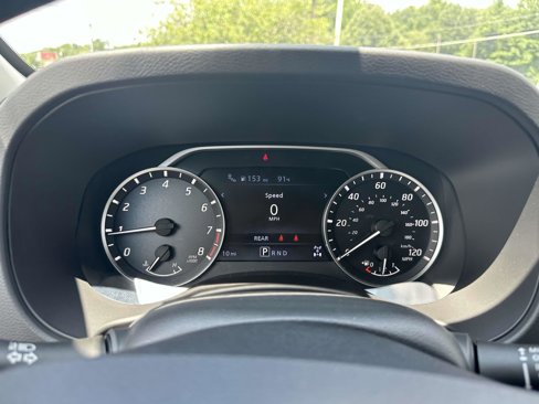Used 2025 Nissan Frontier SV w/ SV Convenience Package image 22