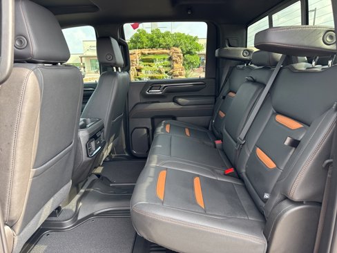 Used 2024 GMC Sierra 2500 AT4 w/ AT4 Premium Plus Package image 8
