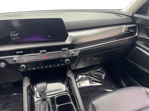 Used 2025 Kia Telluride S image 54