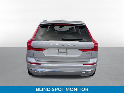 Used 2023 Volvo XC60 B5 Plus w/ Climate Package image 5