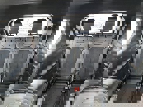 New 2025 Jeep Grand Cherokee L Altitude image 12