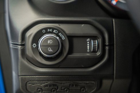 New 2025 Jeep Gladiator Sport image 37