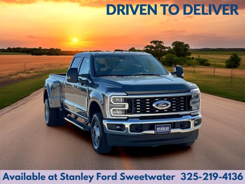 New 2026 Ford F350 XLT image 1