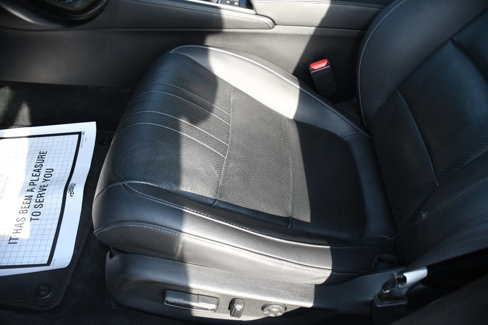 Used 2022 Honda Accord Touring image 12