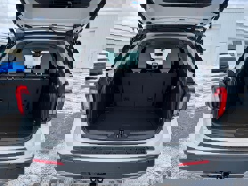New 2025 Ford Explorer Active w/ Active Comfort Package image 11