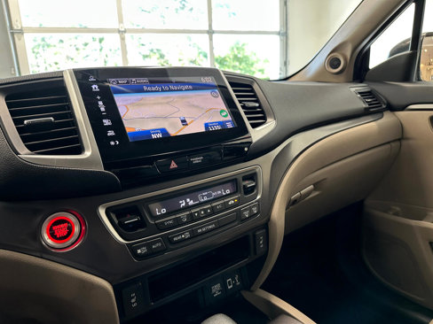Used 2018 Honda Ridgeline RTL-T image 34