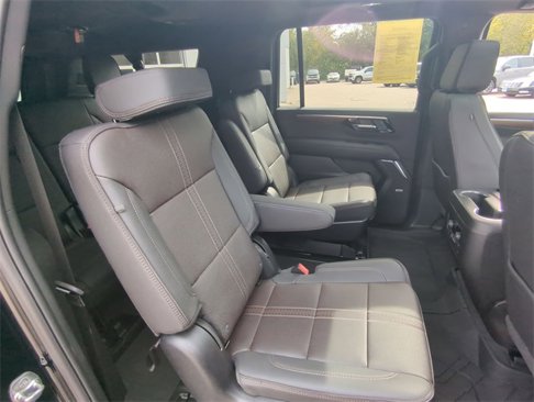 Certified 2025 Chevrolet Suburban High Country w/ Sun And Tow Package image 27