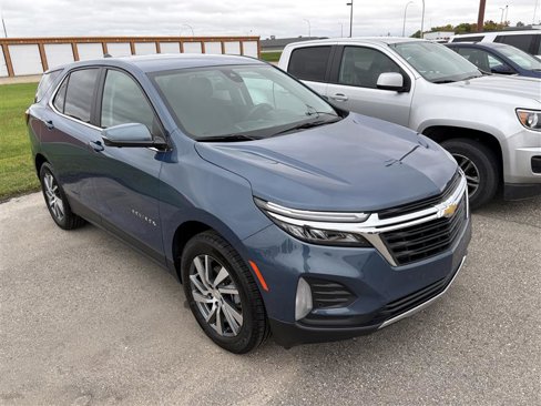 Used 2024 Chevrolet Equinox LT image 1