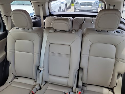Certified 2023 Lincoln Aviator 2WD image 10