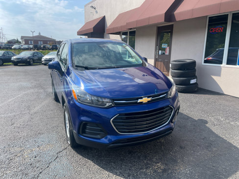 Used 2017 Chevrolet Trax LS image 2
