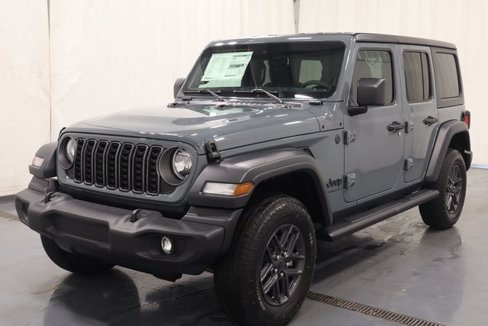 New 2025 Jeep Wrangler Sport S image 5