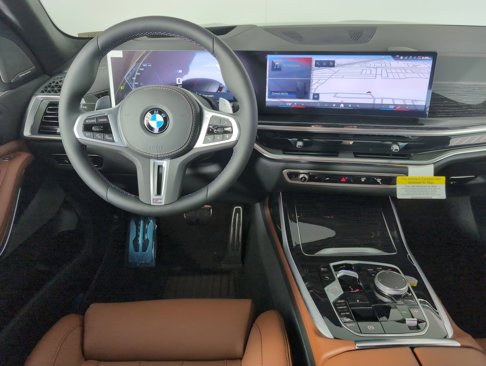 New 2026 BMW X7 M60i image 4